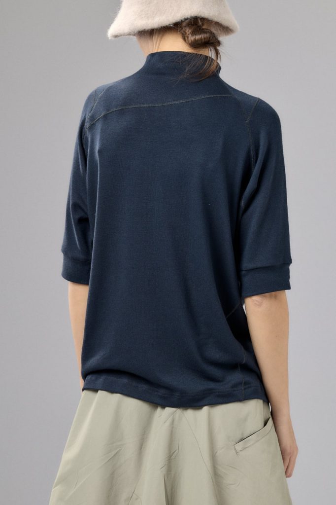 rosttya shirt 004 nvy 06 back detail